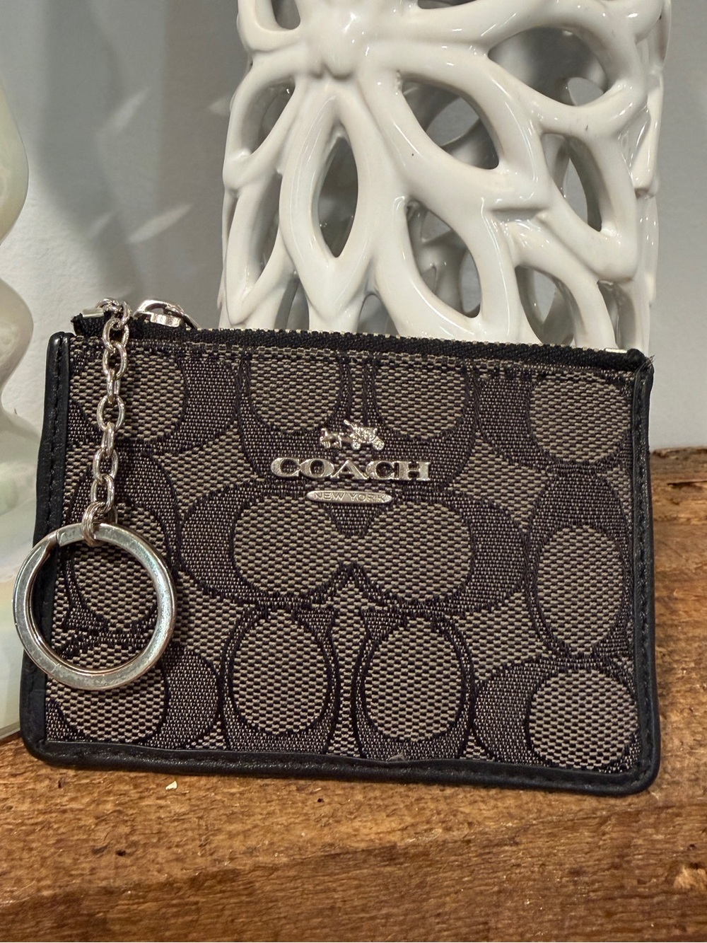 Vintage Coach! - Picture 1 of 14
